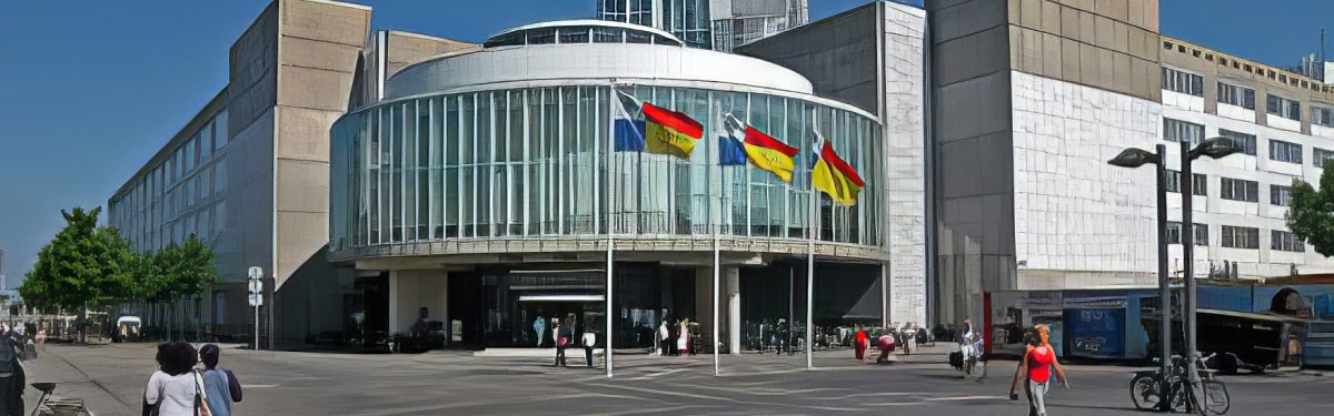 stadhuis-topaz.jpeg